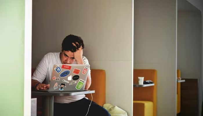 Techie rejected for 'sounding robotic', Internet picks up on the irony