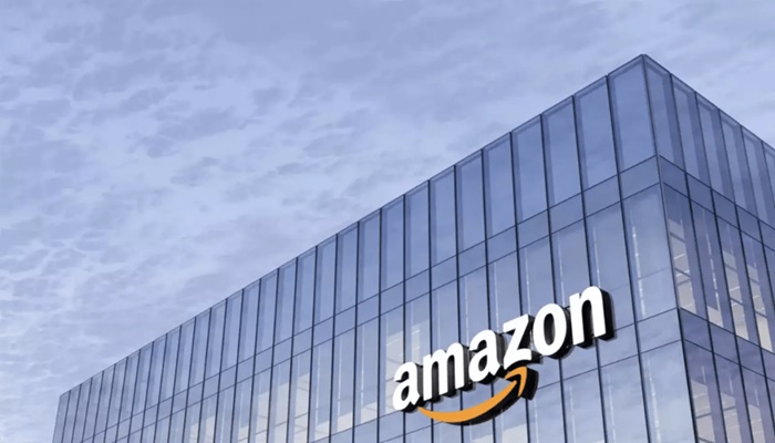 Amazon to 350,000 employees: Relocate or resign without severance