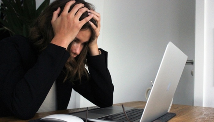 Office drama brews as leadership frustrated by employees leaving at 4 pm: ‘They say they’re busy’