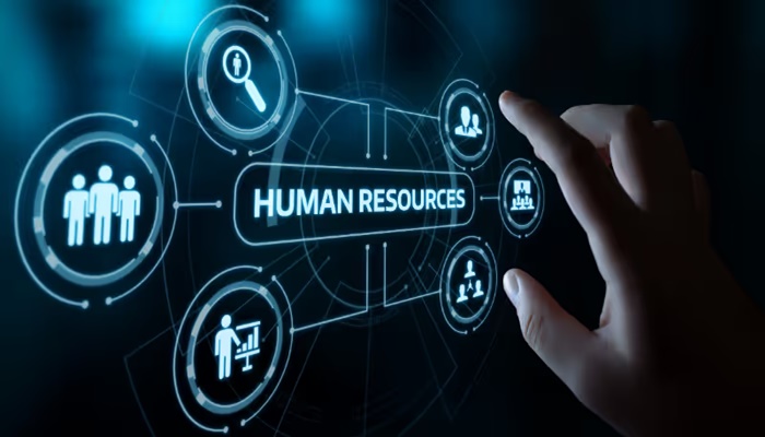 Why real-time feedback is crucial for employee retention, and how AI delivers it