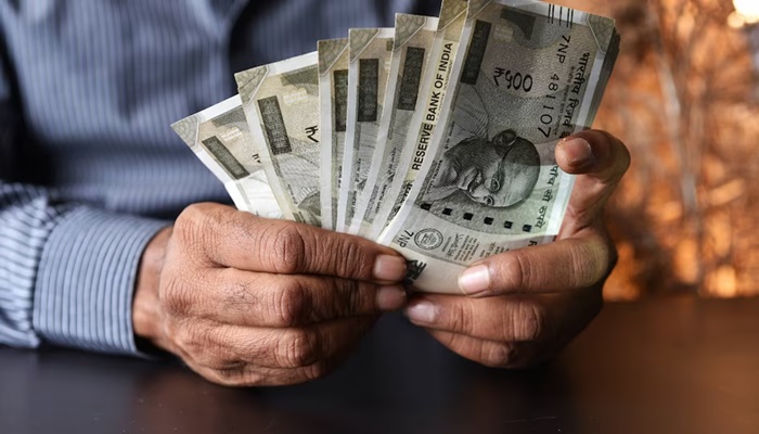 '33% of your salary is being paid off to EMIs': Analyst says debt is crushing middle class India