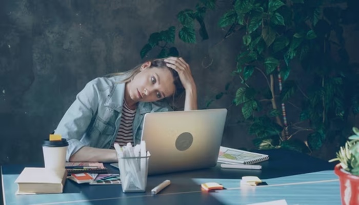 New boss struggles with ‘cancerous’ old employee: ‘Only solution is to let them go’