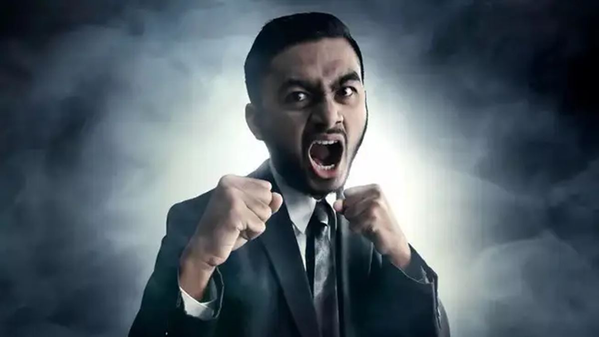 Boss threatened to 'replace' him, but employee’s bold move forced HR to make counter offer