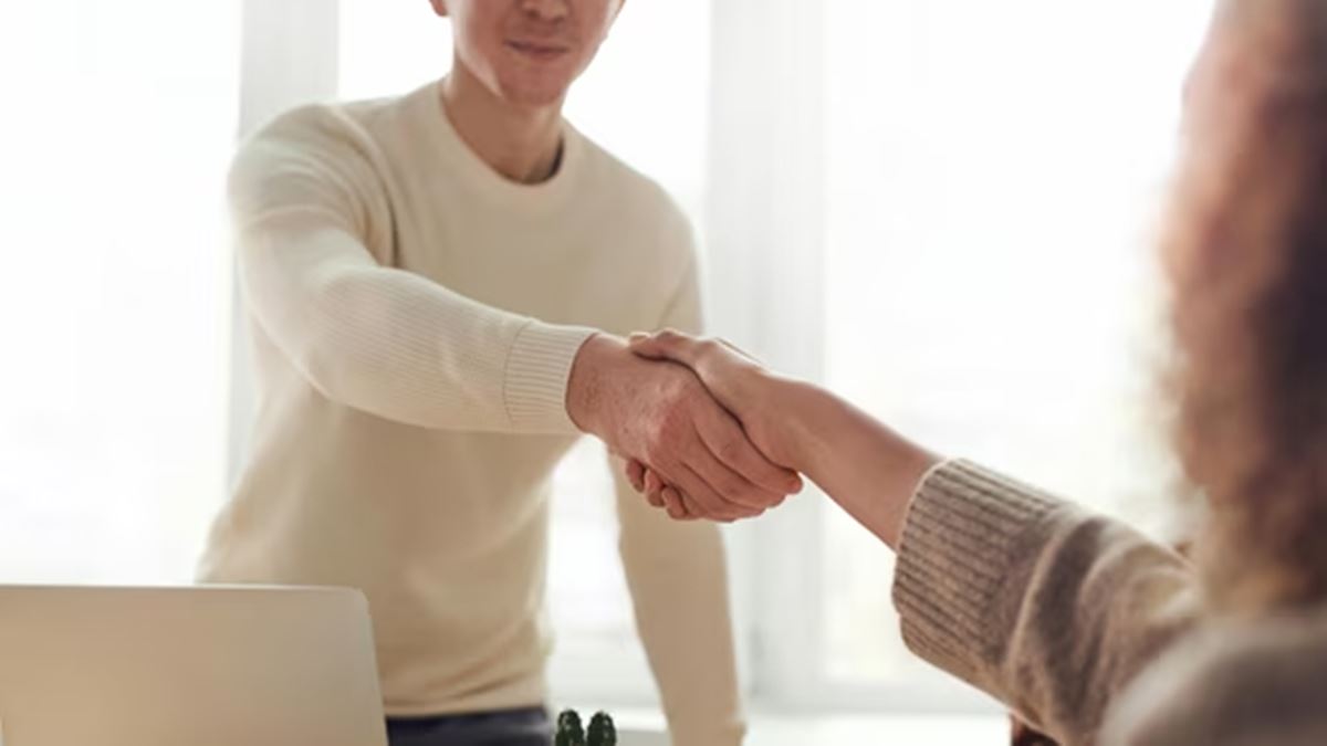 Man lands job through CEO connection despite failing interview: ‘Nobody in the team talks to me’