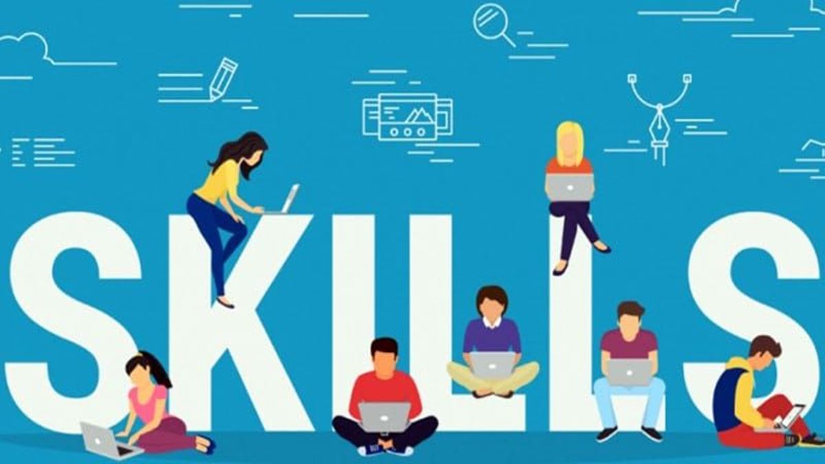University degrees are not enough: Experts share 3 easy job skills that AI still can't fake