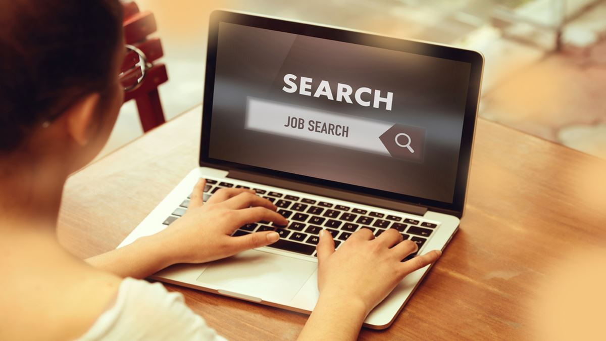 A laid-off Accenture manager has been job hunting for 21 months. Recruiters keep telling him he's too expensive.