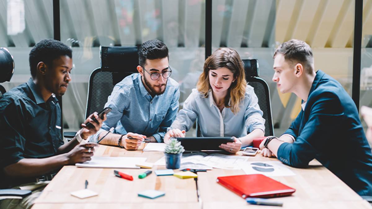 Gen Z are eyeing up ‘secure’ healthcare jobs to AI-proof their careers, but be warned: chiropractors, doctors and paramedics are the unhappiest workers