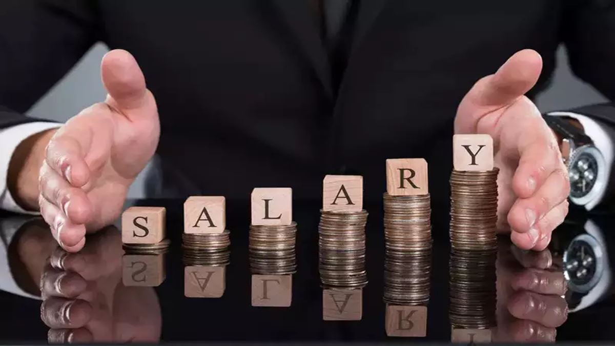 The Difference Between CEO and Employee Pay at 10 S&P 500 Companies