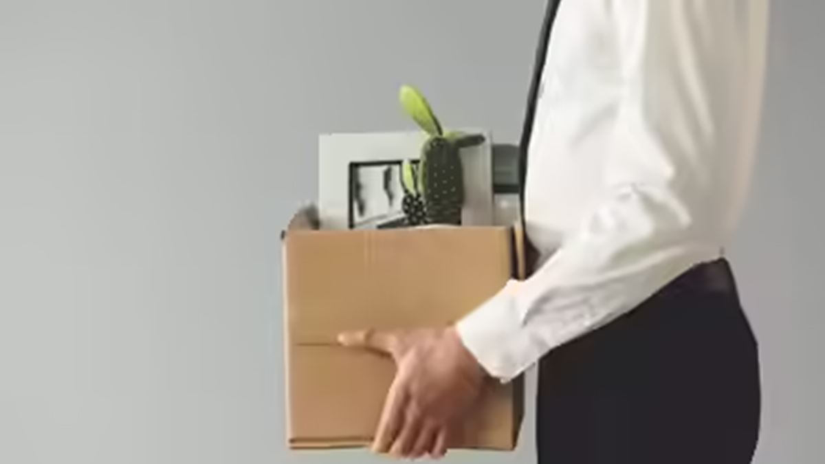What? Man gets praise email at work — Hours later, he was fired