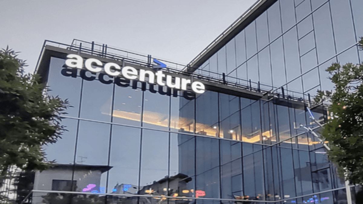 Accenture’s BOT policy sparks debate as employee weighs client job offer