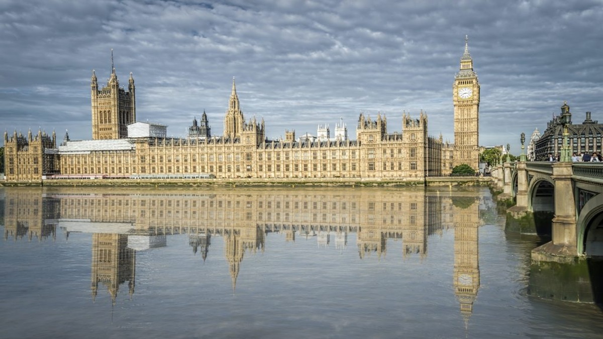 London faces major job shifts as AI takes hold