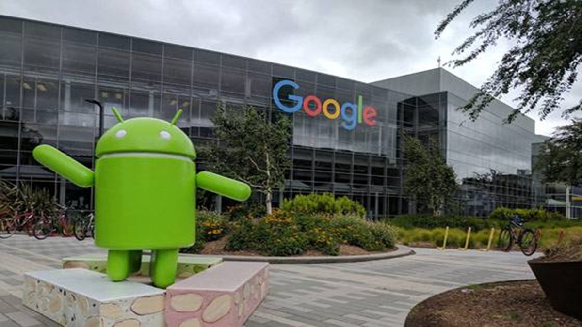 Quiet shakeup at Google: Generous workplace benefits suddenly restricted - key points