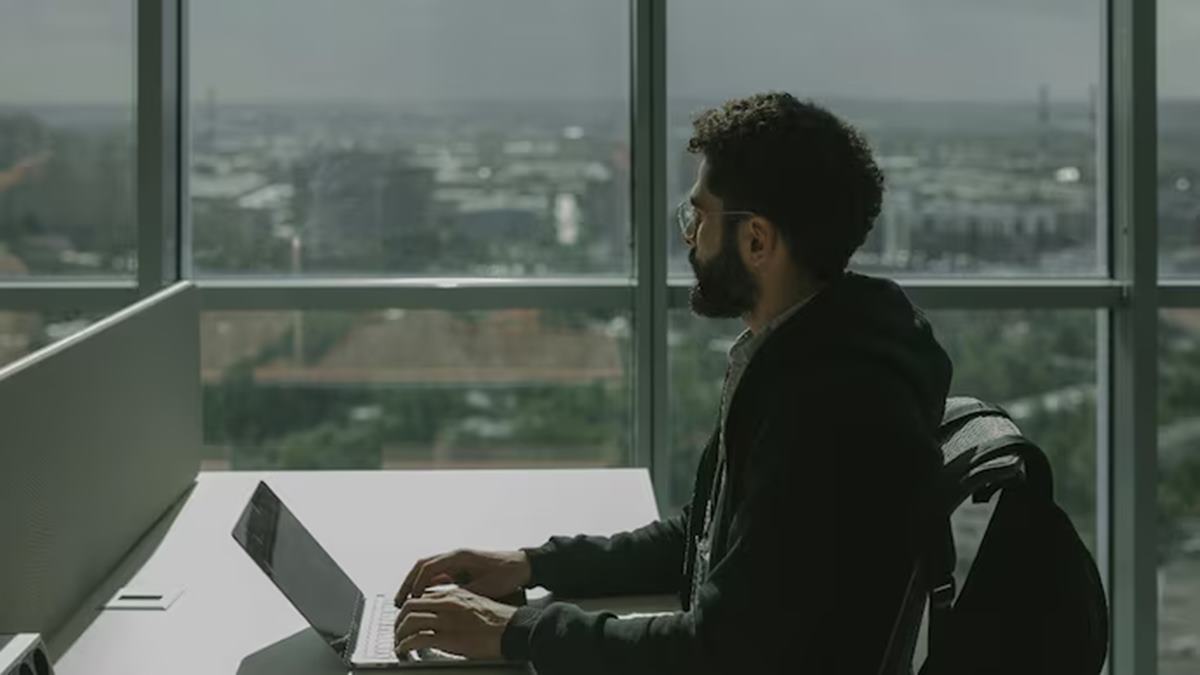 Techie asks Reddit if quitting new job within a month for better offer is acceptable