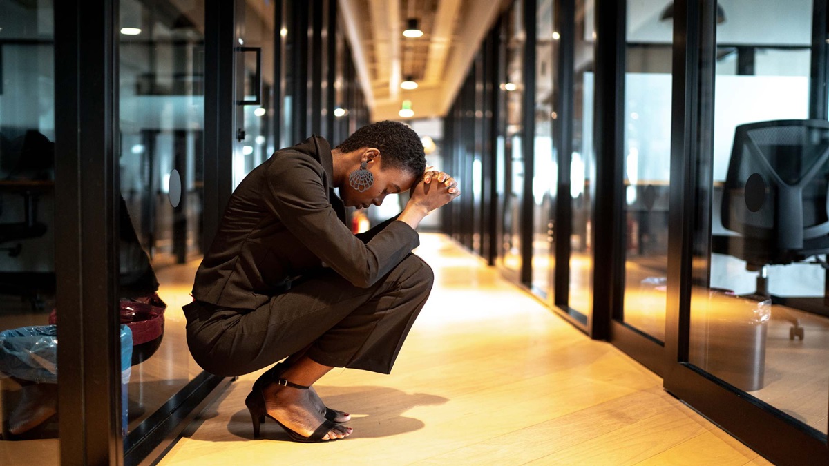 How To Capture Attention At Work To Boost Employee Engagement