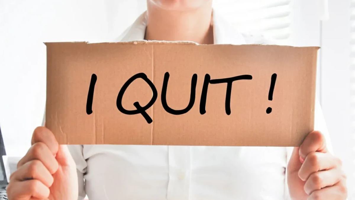 Marketing head quits toxic workplace after sudden pay cut; management ‘begging’ him to stay