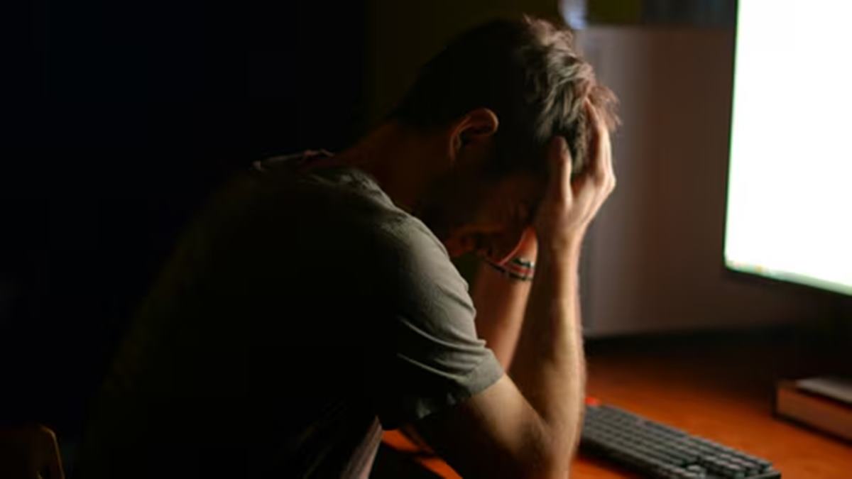 Laid-off techie takes up bartending job after six months of rejections: ‘This market is brutal'