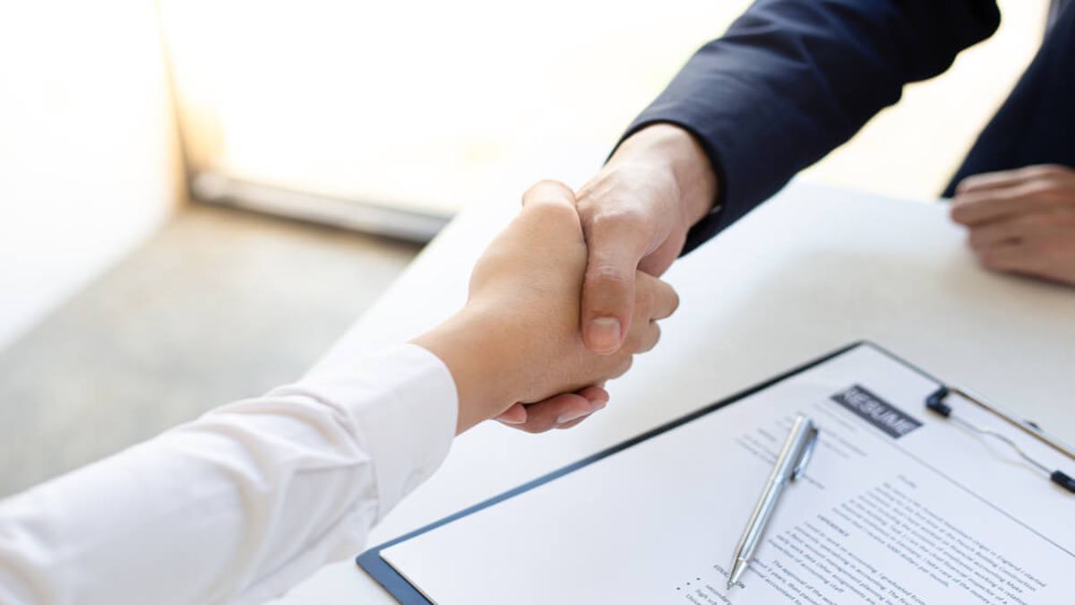 Are you still randomly applying to jobs? Alan Stein reveals the networking strategy that actually works