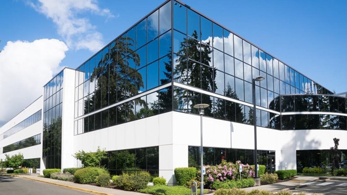 Biggest AI Push of 2025? IT Company’s BluBio Project Promises 21,000 Jobs; Mega MoU Shakes Up Andhra Pradesh