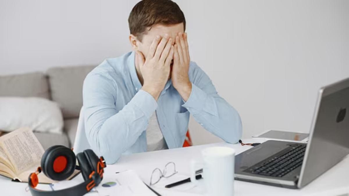 Candidate answers honestly about other job offers, immediately gets rejected by hiring manager