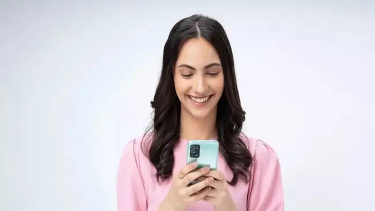 Sick employee apologises for leave request. Manager’s 6-word reply reassuring her goes viral