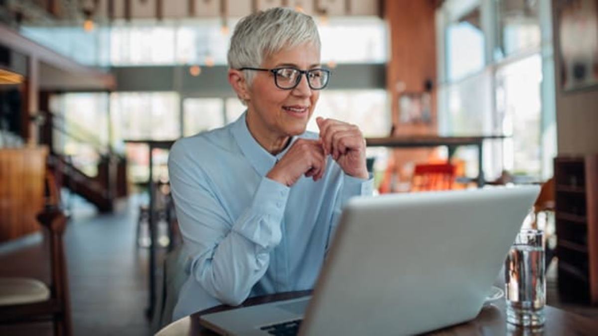 Singapore extends part-time re-employment grant for senior workers