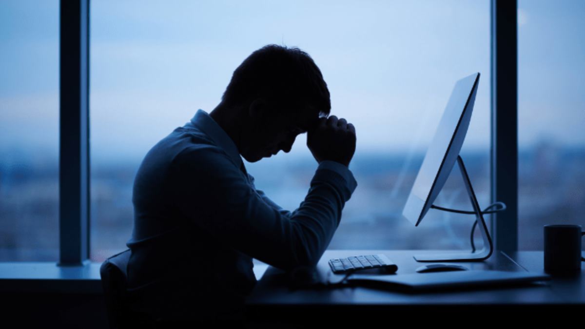 Boss’s late-night WhatsApp outburst sparks debate on workplace boundaries