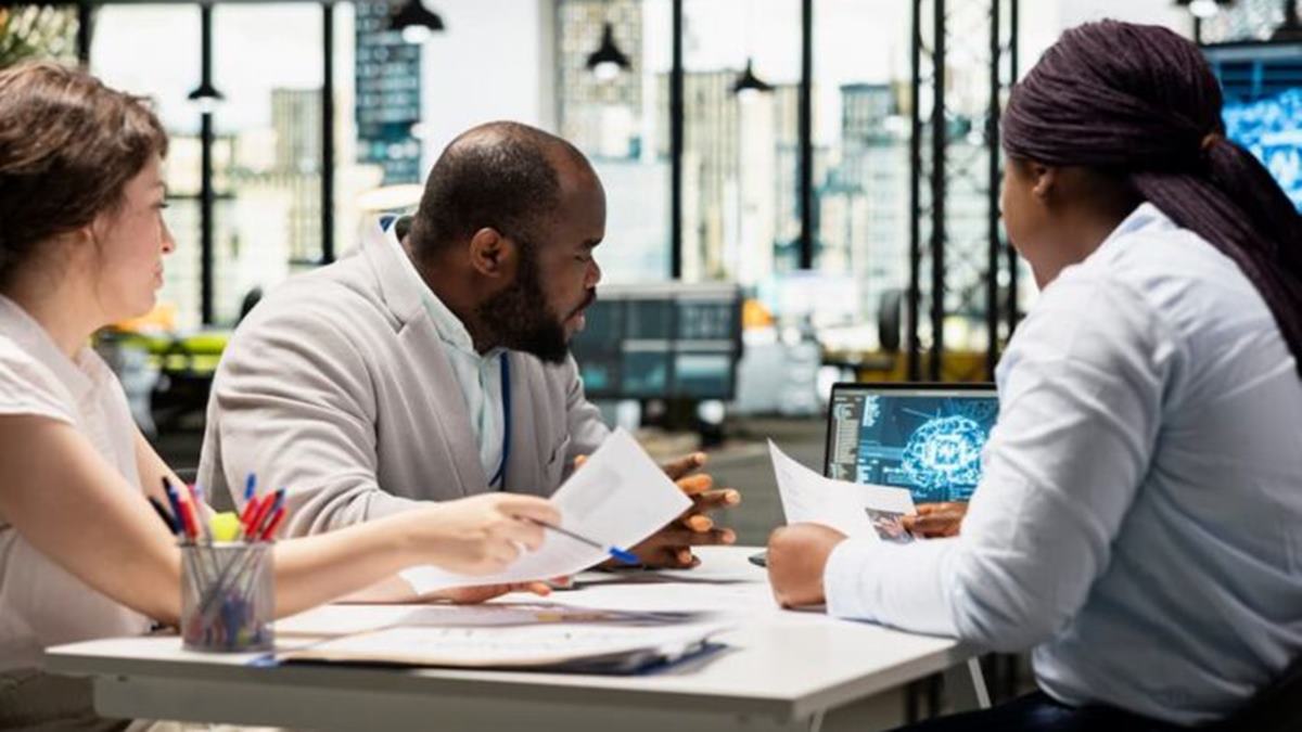 Beyond the buzz: Inside AI-enabled HR functions