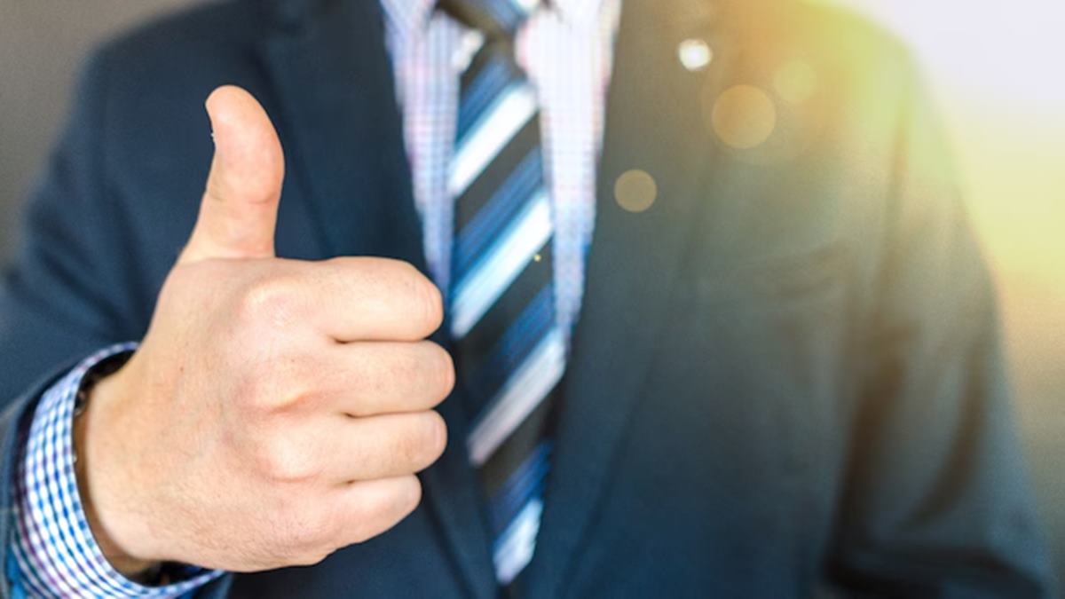 7 Harvard-backed phrases to help professionals speak confidently in meetings