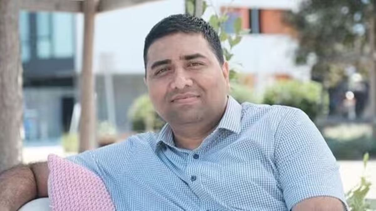 Indian-origin techie tasked to save Apple’s ‘sinking’ AI ship, he earlier left Google job to…