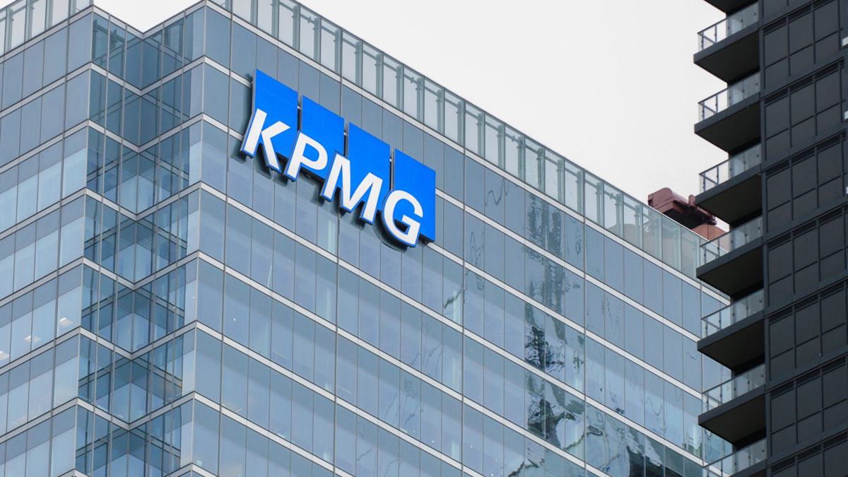 HK accounting firms plan to boost hiring in 2026, expand AI use