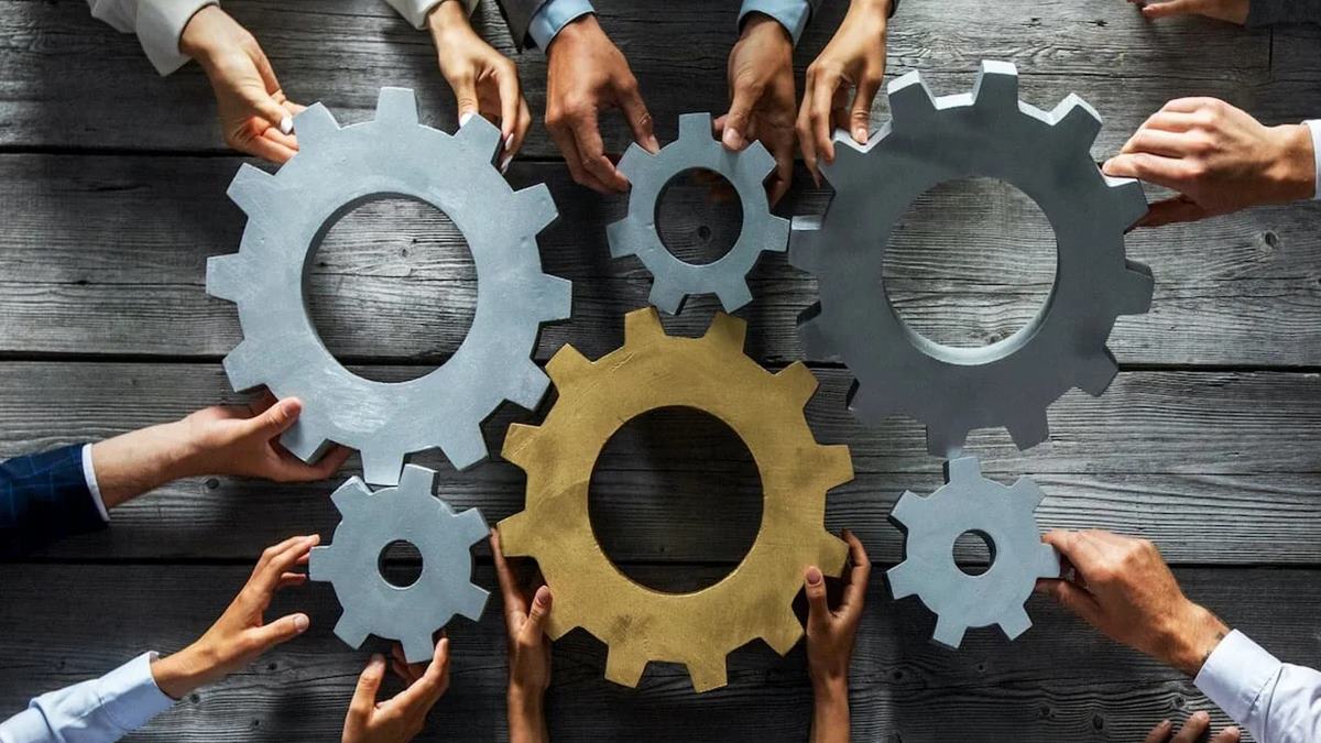 Balancing formal targets and daily actions to achieve workplace equity