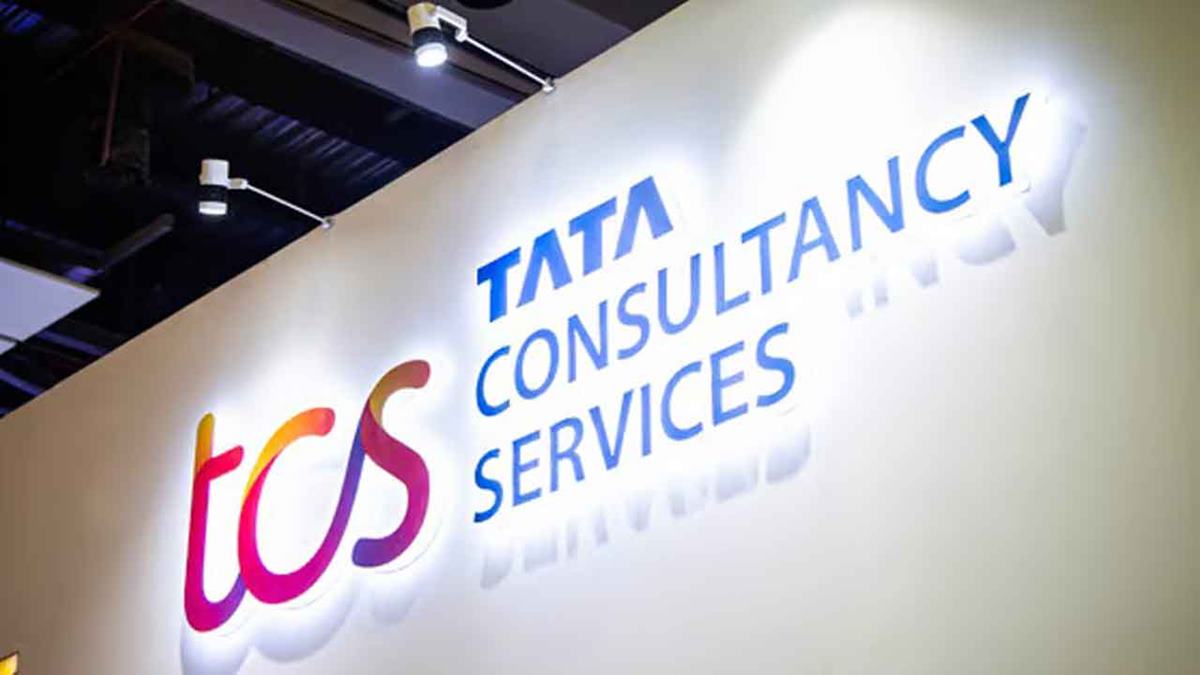 TCS Halts Employee Appraisals Over Work-From-Office Non-Compliance