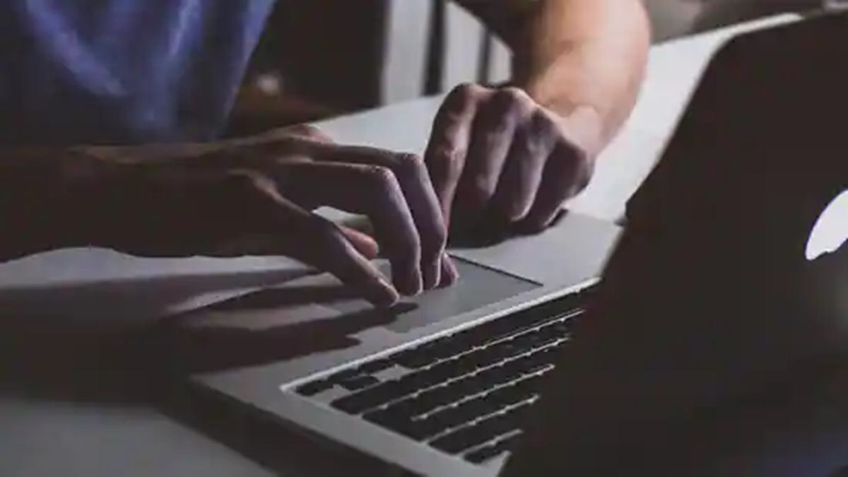 Laid-off employee opens up about landing new job within a month with 50% hike: 'It wasn't smooth'