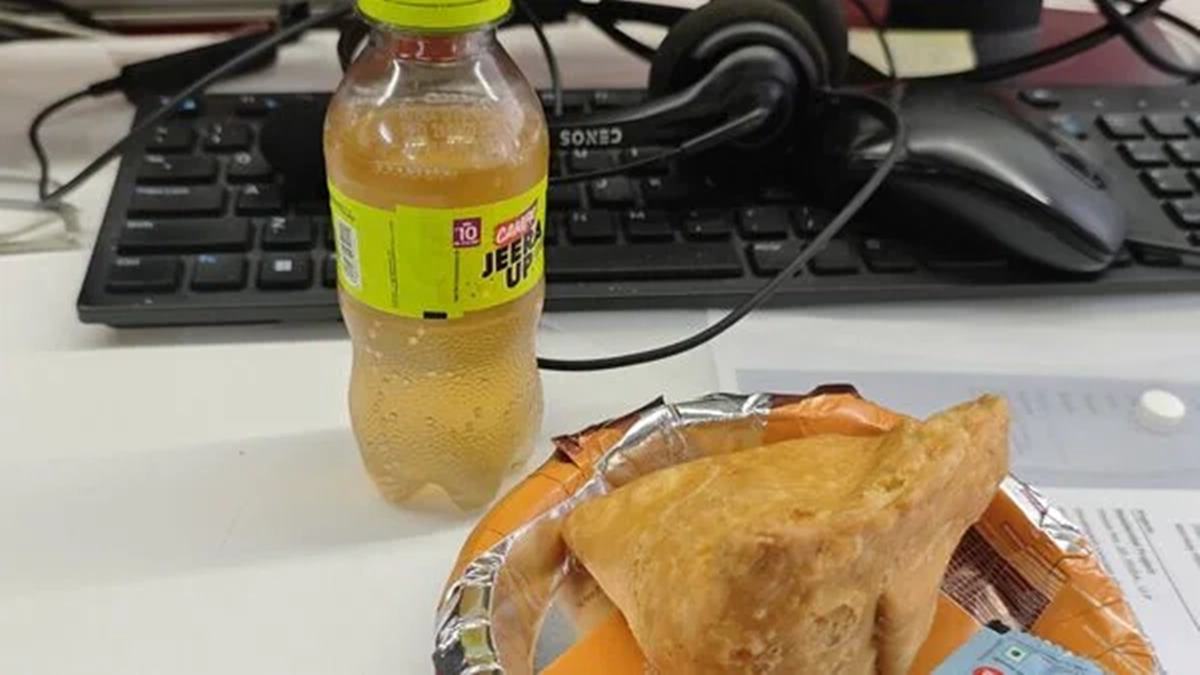 Interview surprise: job seeker gets samosa and cold drink