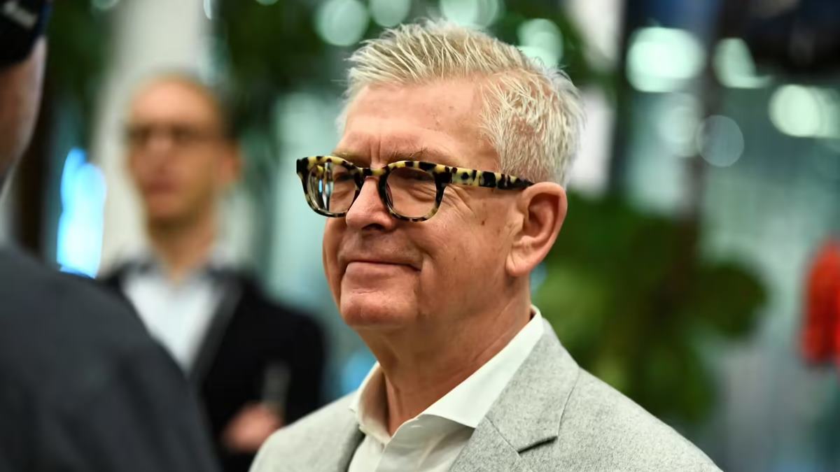 Ericsson to continue job cuts, CEO says