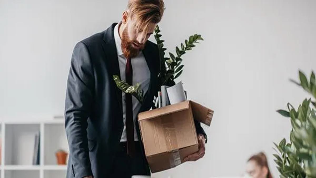 Employee gets fired for poor performance and taking too many sick leaves — feels awful and seeks help, gets thoughtful advice