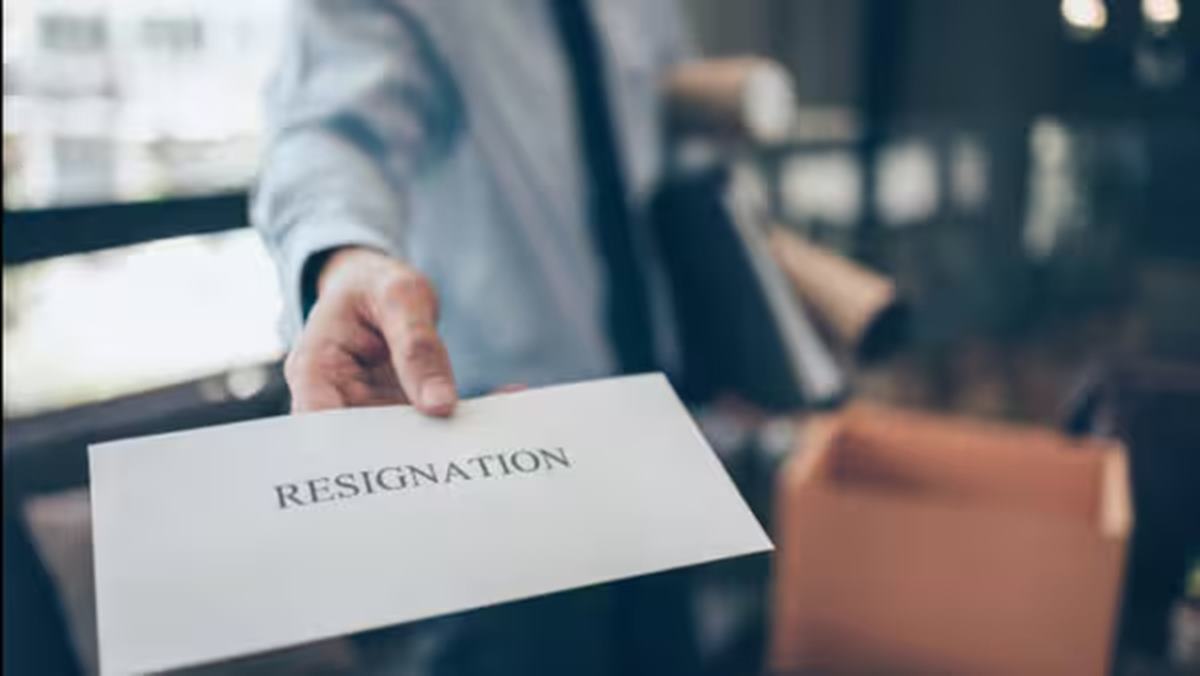 Man resigns after 6 years as 26-year-old MBA hire gets meetings he never did: 'Don’t you feel cheated?’