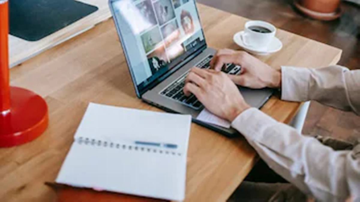 'I couldn’t make it': Intern gets fired on first day at job after refusing late-hour request