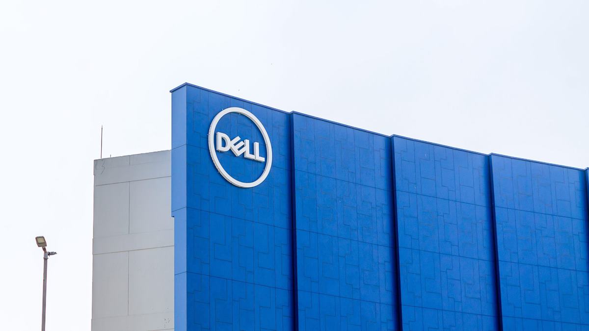Dell cuts 11,000 jobs while expanding AI servers