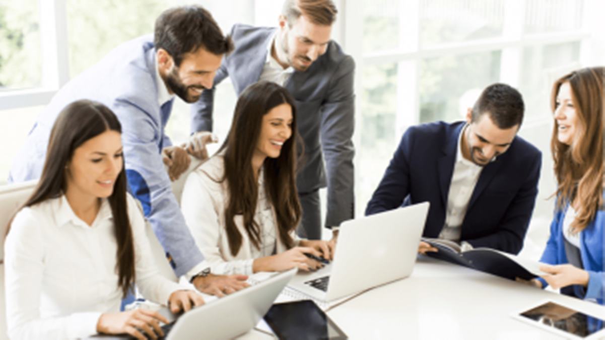 UAE Employees Favour Offices Despite Hybrid Work Shift