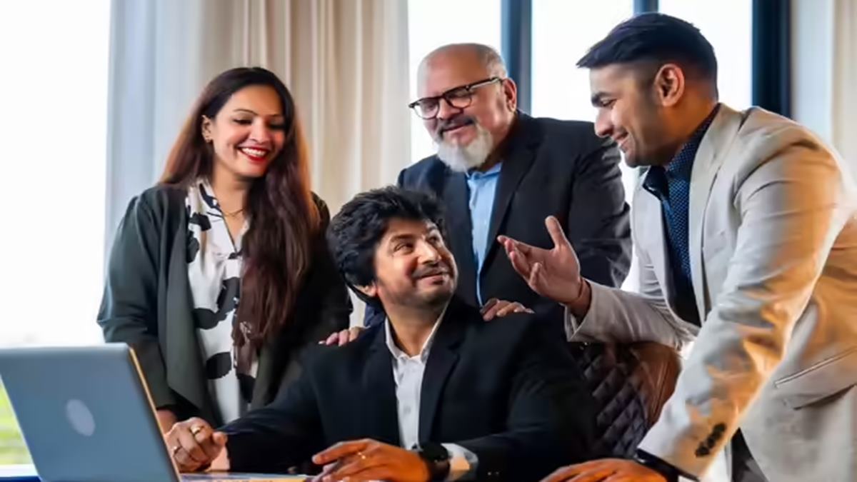 He was forced to train intern for 6 months. Intern became his boss with double salary. Man opens up about performance punishment at workplace