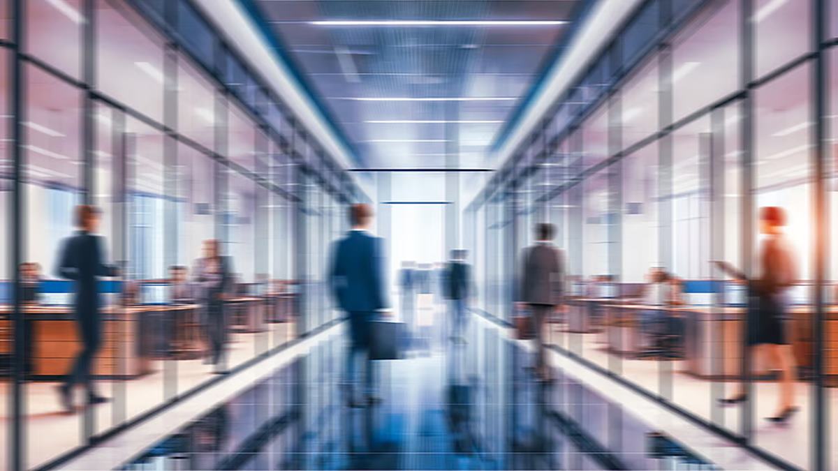 Bengaluru leads in entry-level jobs, start-up funding, AI growth and women-friendly cities: Report