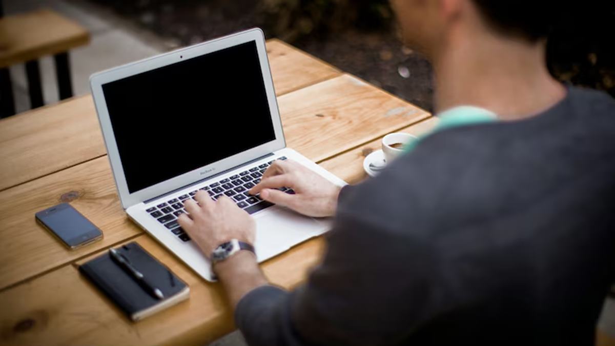 Co-Founder Shares How One Question Helped Retain A "Good" Employee: "Wasn't Leaving For Money"