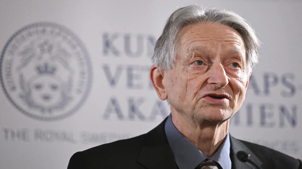 Geoffrey Hinton, ‘godfather of AI’, warns about job losses; says ‘AI may not leave a new door open for humans’