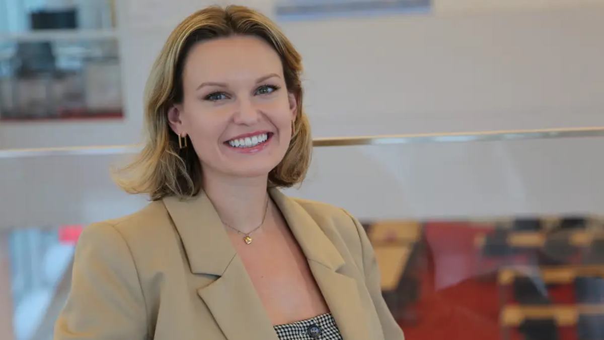 I tried every trick to stand out in my job search. A tip I found on Reddit was the only strategy that got me an offer.