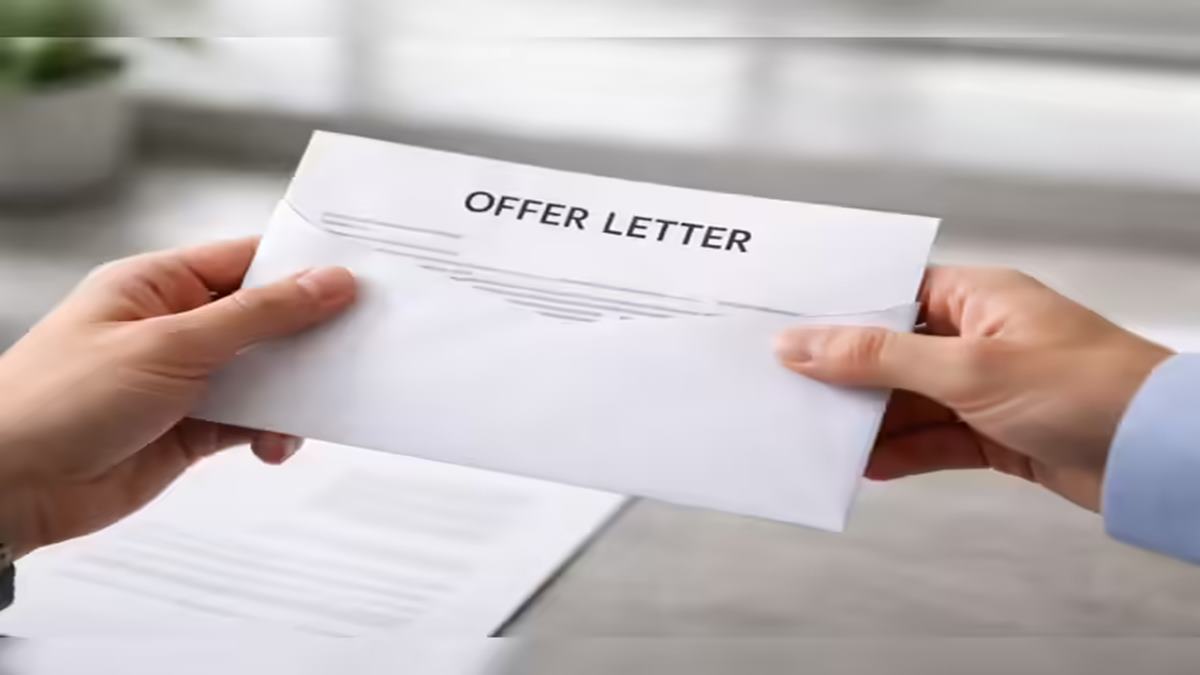 ‘Modern problems require modern solutions’: Jobseeker uses fake reference to escape ‘toxic micromanager’; gets an unexpectedly high salary