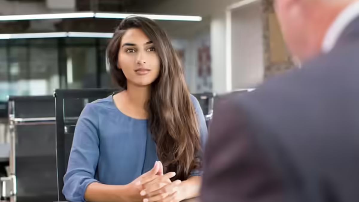 HR surprises candidate by asking 'does your boss know you have come for job interview?': Career coach shares the perfect way to answer this question