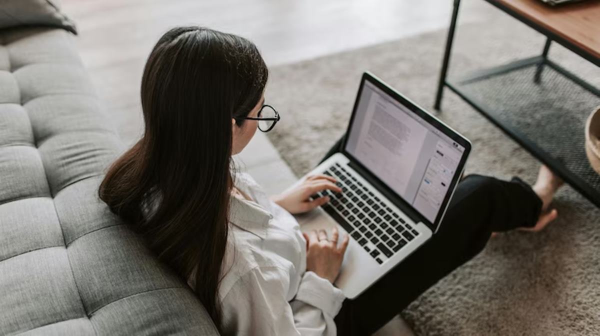 'Boss really understands...': Employee gets 7 days of paid ‘rain leave’ and cash, internet is jealous