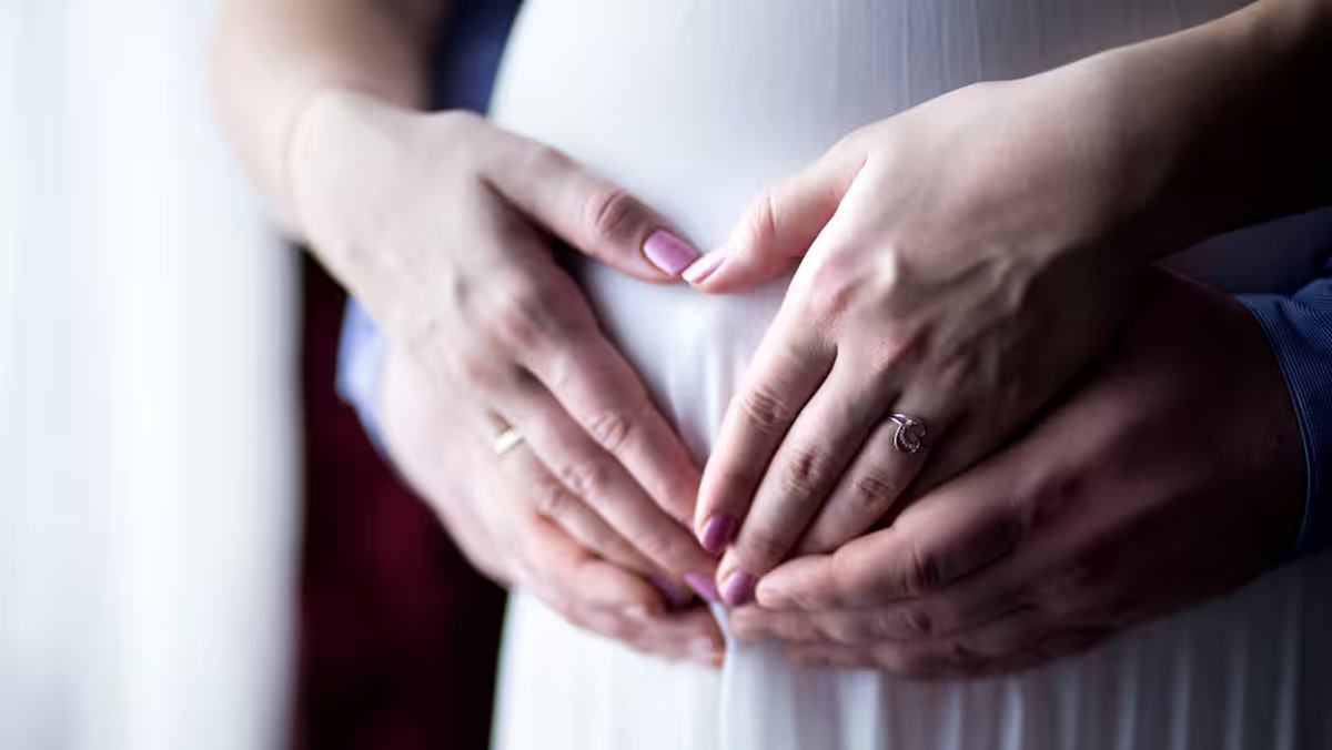 Pregnant Before Day 1 At Work: Big 4 Hire’s Story Resonates With Netizens