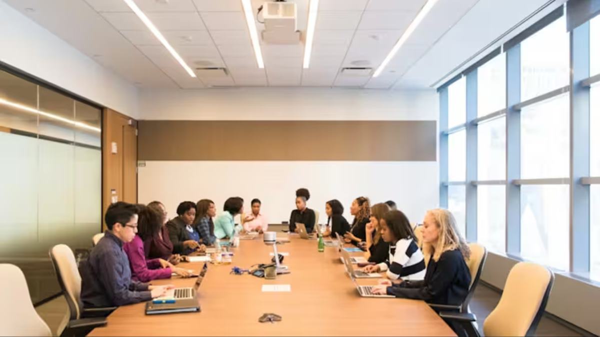 43% of firms struggle to hire women in entry-level AI, ML roles as deep tech gender gap persists: Indeed